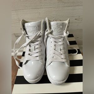 Pastry dance shoes size 6.5